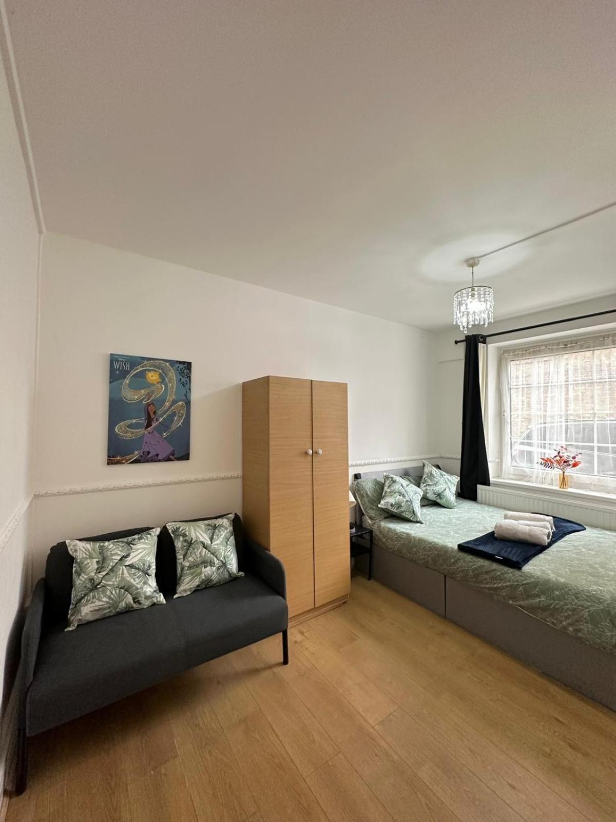 2 Bedroom Flat, 2 Minutes Walk To Bethnalgreen Station, Central London Exterior foto
