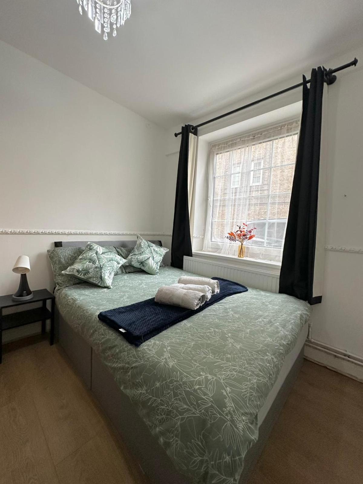 2 Bedroom Flat, 2 Minutes Walk To Bethnalgreen Station, Central London Exterior foto